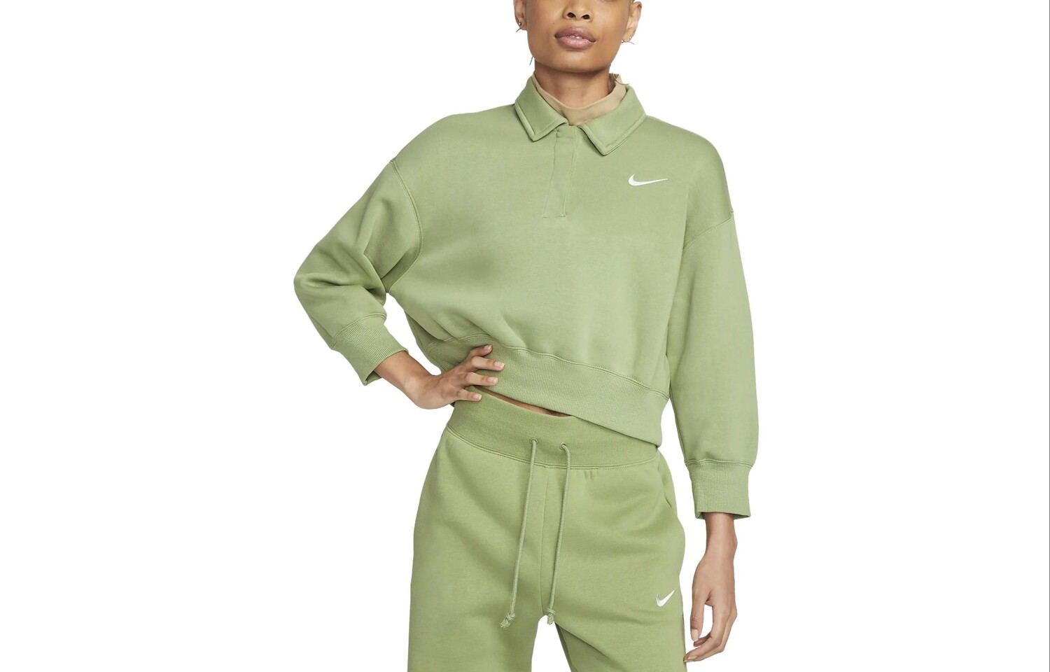 Рубашка поло женская цвета матча Nike
Рубашка поло женская цвета матча Nike