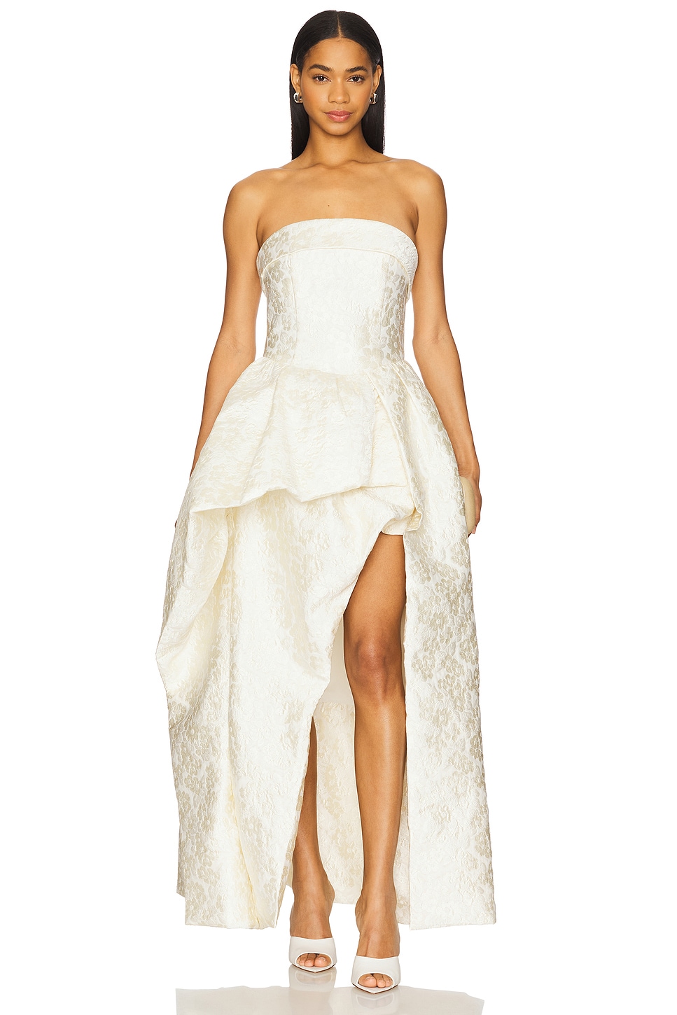 Платье "Galadirel" от Elliatt, ivory
Платье "Galadirel" от Elliatt, ivory