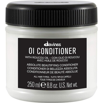 Essential Haircare Oii Conditioner Абсолютный кондиционер для красоты, 250 мл, Davines 
Essential Haircare Oii Conditioner Абсолютный кондиционер для красоты, 250 мл, Davines