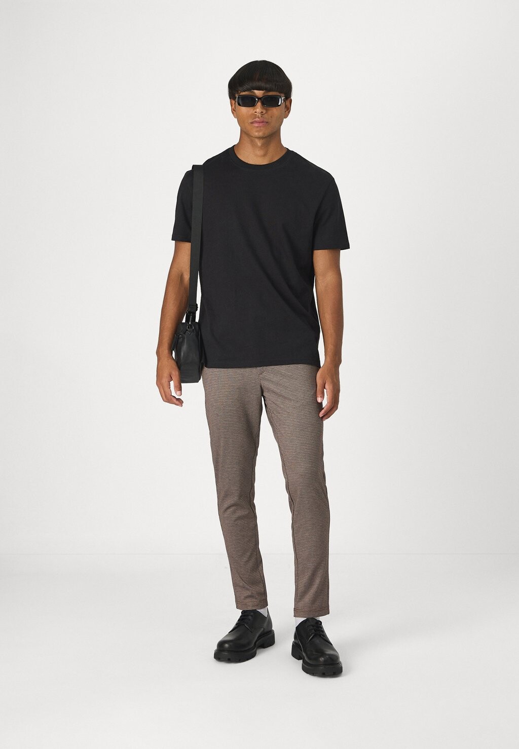 Чиносы JPSTMARCO JJCOOPER STRUCTURE Jack & Jones PREMIUM, бежевый
Чиносы JPSTMARCO JJCOOPER STRUCTURE Jack & Jones PREMIUM, бежевый