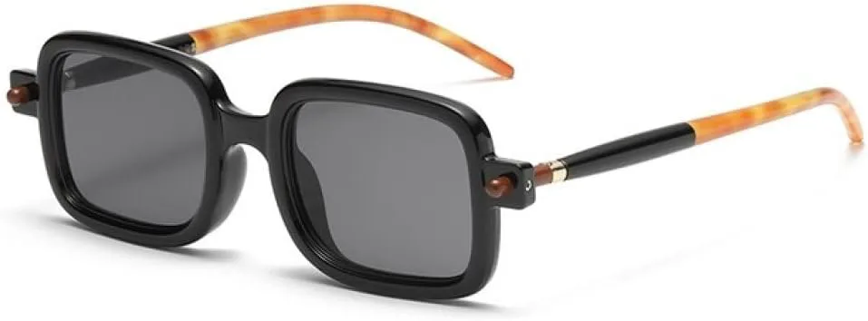 Модные солнцезащитные очки для мужчин и женщин, трендовые, роскошные, в стиле панк, винтажные, с прозрачными линзами, с защитой от УФ-излучения UV400 generic, C10
Модные солнцезащитные очки для мужчин и женщин, трендовые, роскошные, в стиле панк, винтажные, с прозрачными линзами, с защитой от УФ-излучения UV400 generic, C10