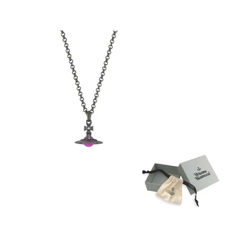 Латунные ожерелья для мужчин в цвете ганметалл-грей Vivienne Westwood
Латунные ожерелья для мужчин в цвете ганметалл-грей Vivienne Westwood