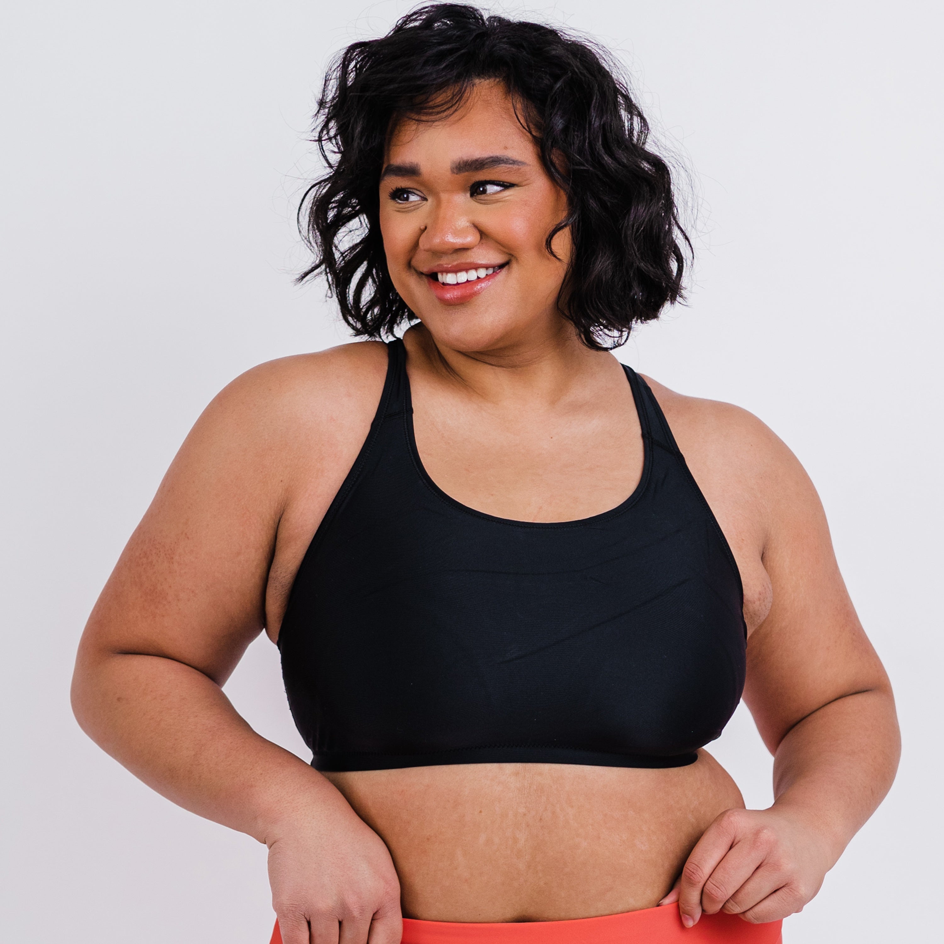 Женский бюстгальтер для плавания с вырезом-борцовкой Calypsa, черный
Женский бюстгальтер для плавания с вырезом-борцовкой Calypsa, черный