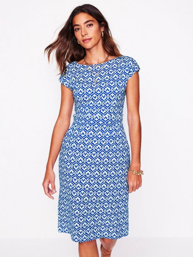 Платье из джерси florrie trellis Boden, цвет Ivy Trellis
Платье из джерси florrie trellis Boden, цвет Ivy Trellis