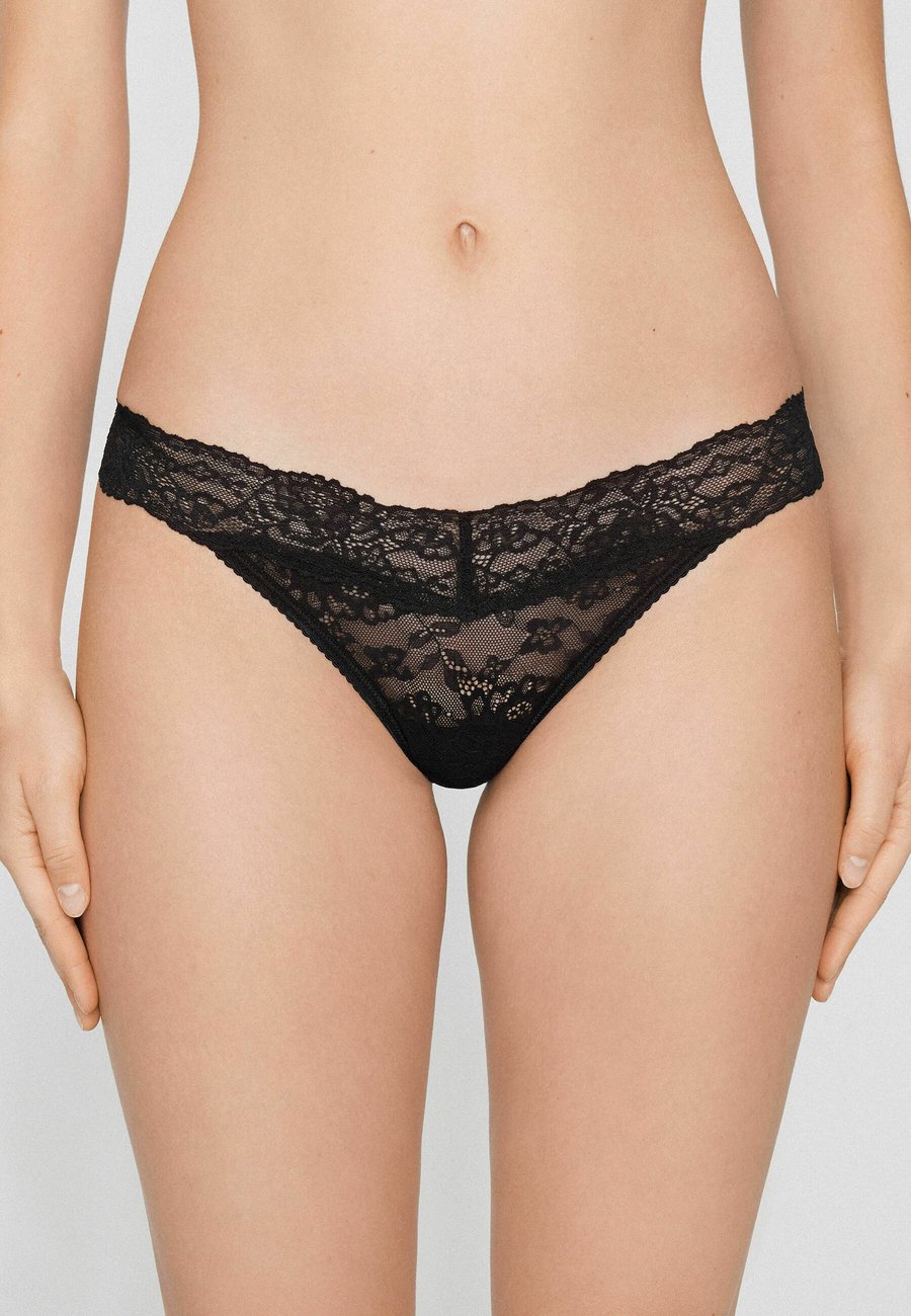 Трусы Tezenis Thong, Black/Mottled Black
Трусы Tezenis Thong, Black/Mottled Black
