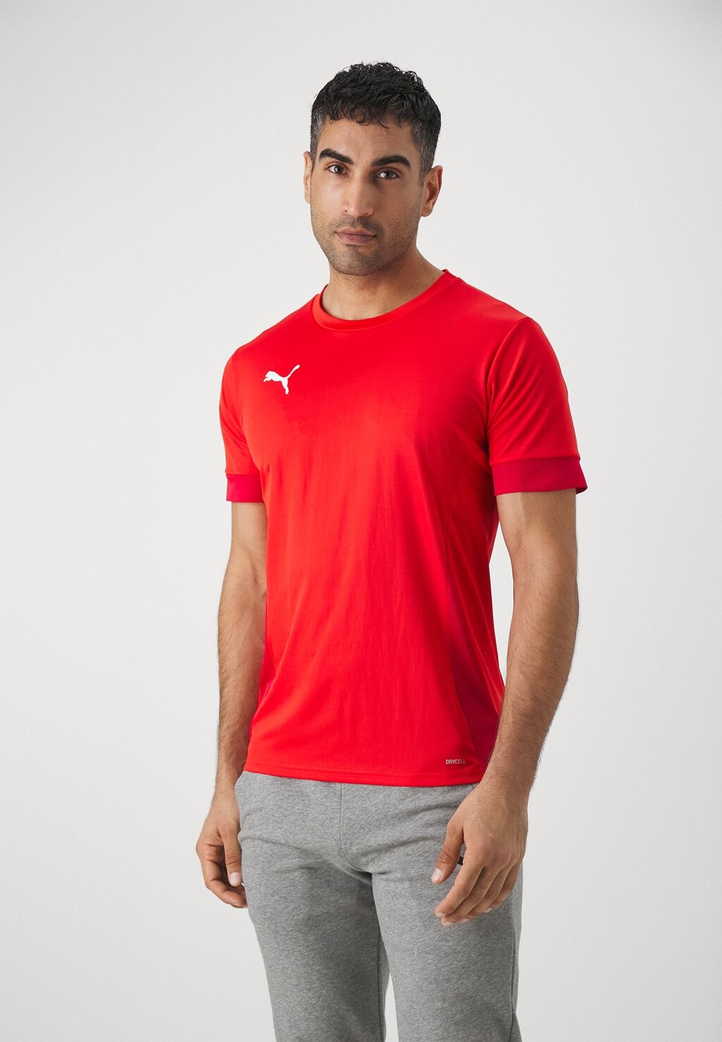 Спортивная футболка Teamgoal Matchday Puma, цвет red/fast red
Спортивная футболка Teamgoal Matchday Puma, цвет red/fast red