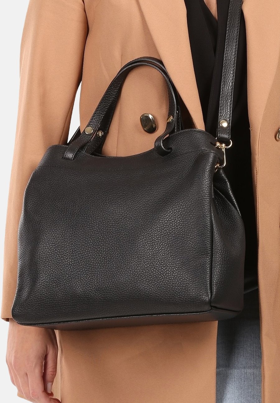 Сумка DrachenLeder Handbag, Schwarz/Black
Сумка DrachenLeder Handbag, Schwarz/Black
