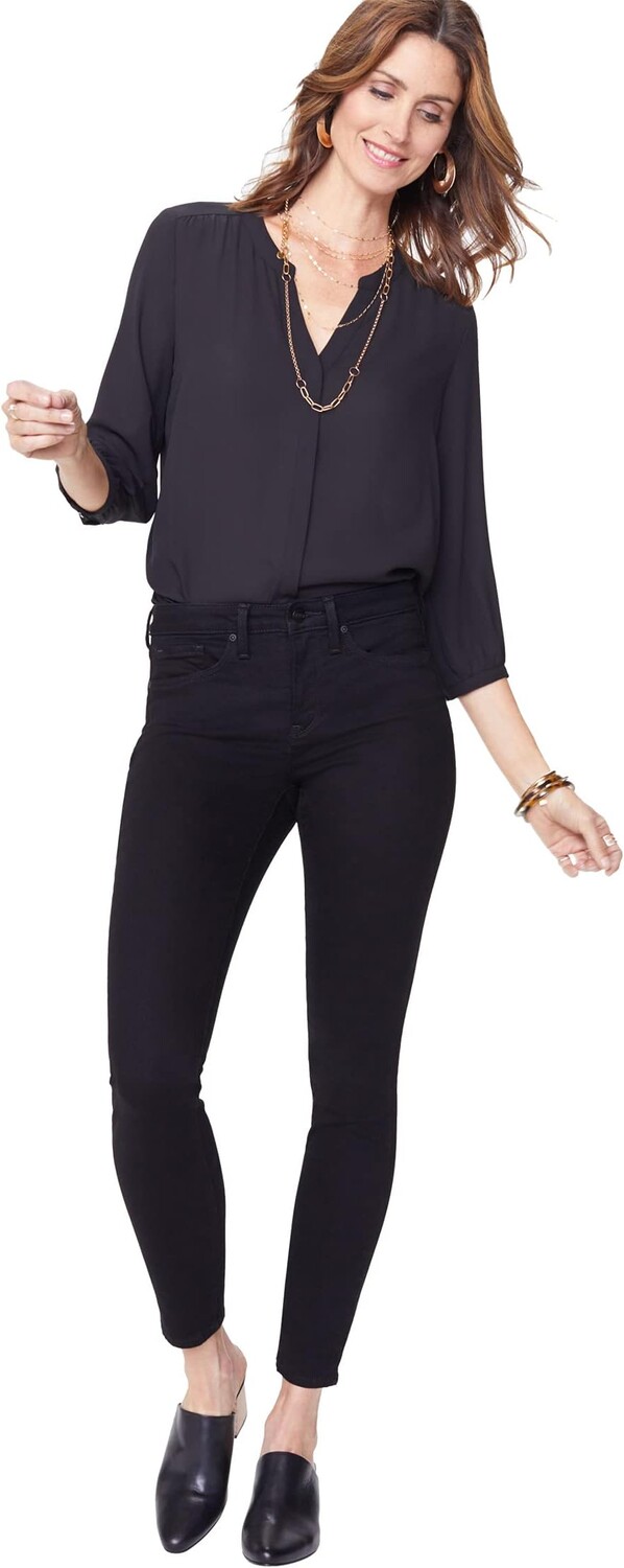 Джинсы Ami Skinny in Black NYDJ, черный
Джинсы Ami Skinny in Black NYDJ, черный