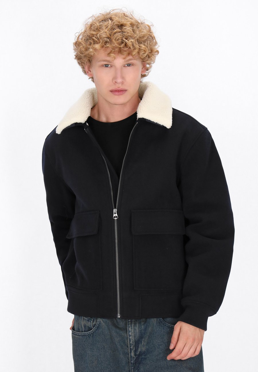 Куртка Mo Summer jacket, Navy/Dark-Blue Denim
Куртка Mo Summer jacket, Navy/Dark-Blue Denim