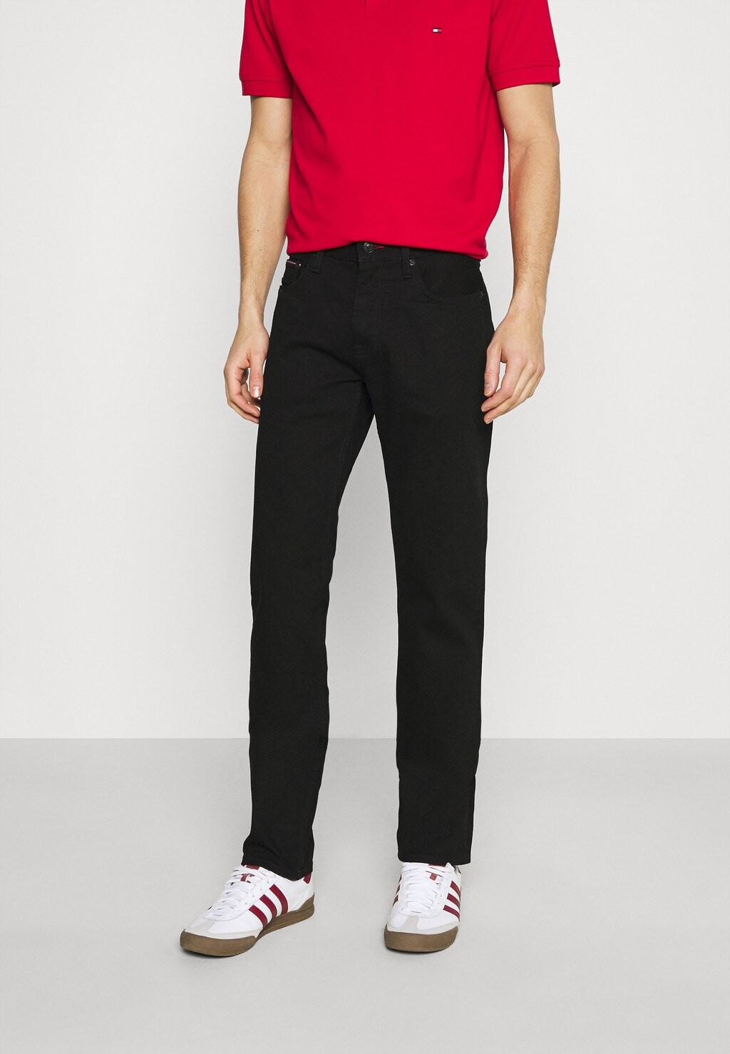 Джинсы прямого кроя Tommy Hilfiger CORE DENTON STRAIGHT, цвет Detroit Black
Джинсы прямого кроя Tommy Hilfiger CORE DENTON STRAIGHT, цвет Detroit Black