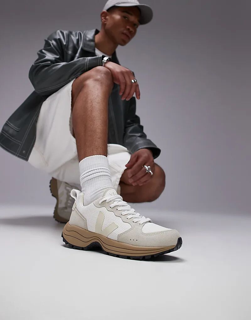 Кроссовки Venturi II бежевого цвета с резиновой подошвой VEJA
Кроссовки Venturi II бежевого цвета с резиновой подошвой VEJA