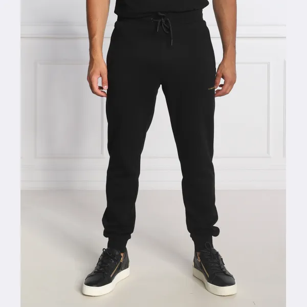 Спортивные брюки стандартного кроя Karl Lagerfeld, черный
Спортивные брюки стандартного кроя Karl Lagerfeld, черный