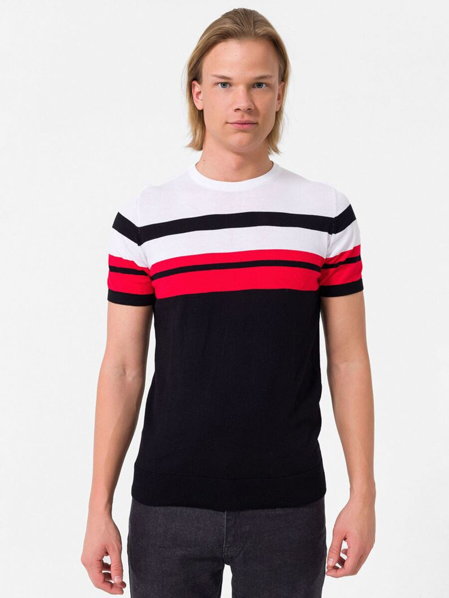 Классическая футболка Dandalo Shirt, черный
Классическая футболка Dandalo Shirt, черный