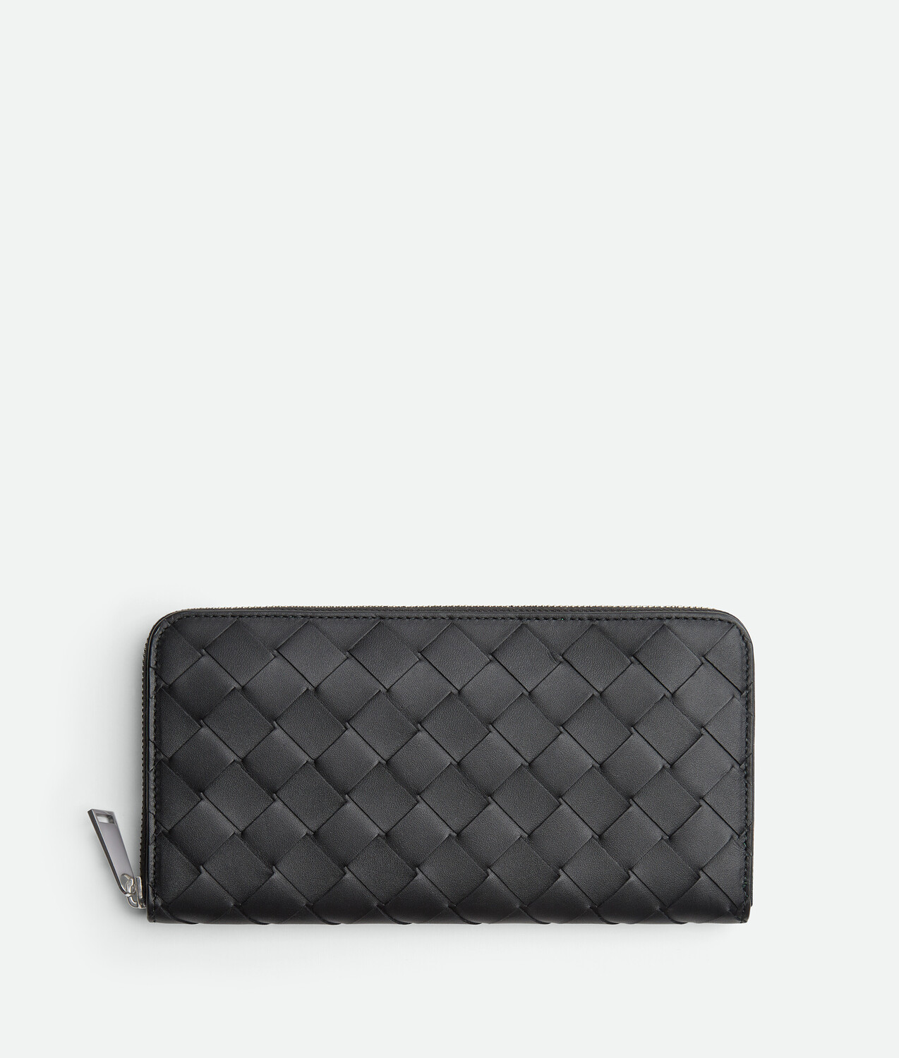 Intrecciato zip around wallet BOTTEGA VENETA, черная трава
Intrecciato zip around wallet BOTTEGA VENETA, черная трава