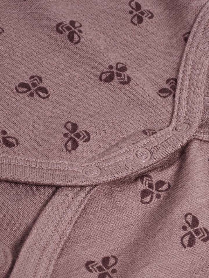 Комбинезон для активного отдыха Bambo Body Ls фиолетового цвета Hummel
Комбинезон для активного отдыха Bambo Body Ls фиолетового цвета Hummel