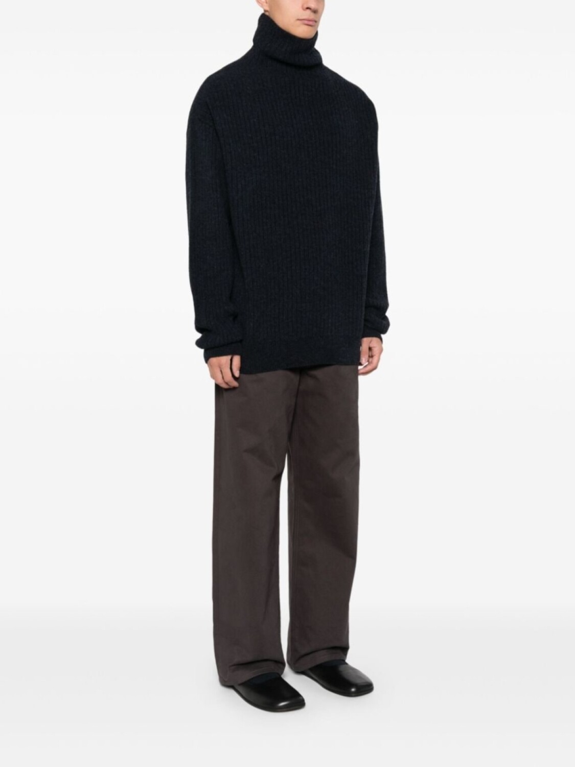 LEMAIRE свитер с высоким воротником, синий
LEMAIRE свитер с высоким воротником, синий