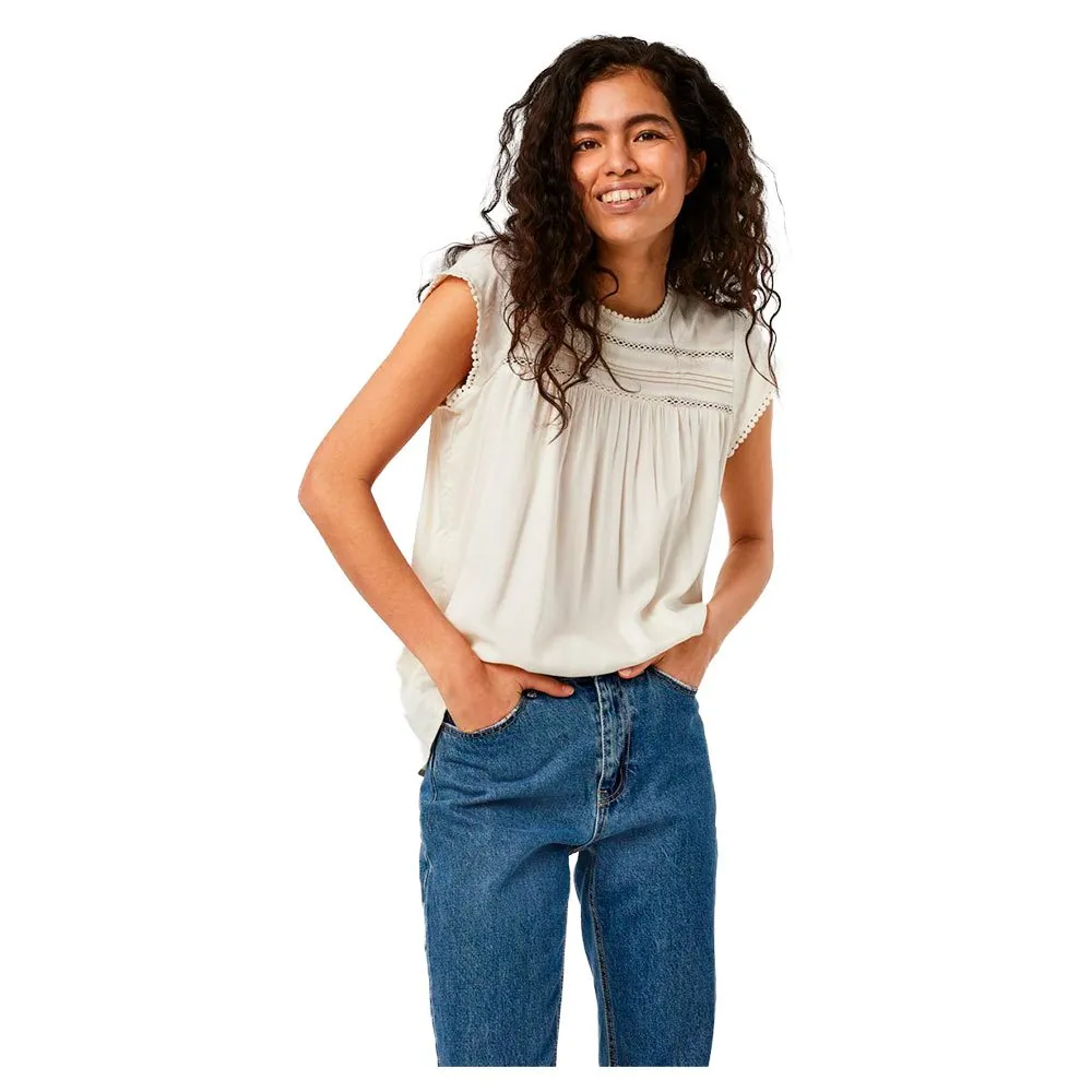 Футболка Vero Moda Debbie Pleat, белый
Футболка Vero Moda Debbie Pleat, белый
