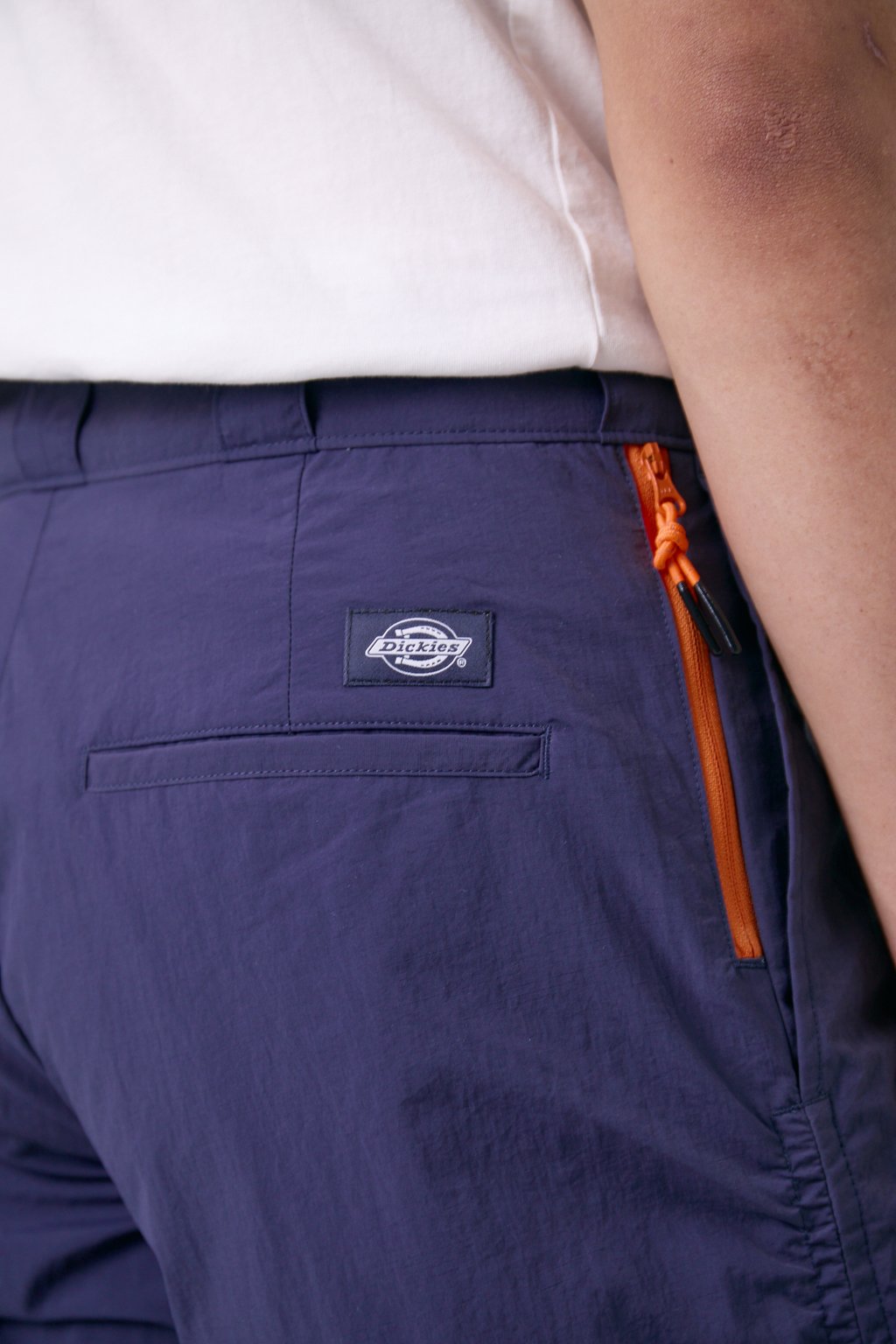 Брюки OVERSIZED FIT PANT UNISEX Dickies, темно-синий 
Брюки OVERSIZED FIT PANT UNISEX Dickies, темно-синий