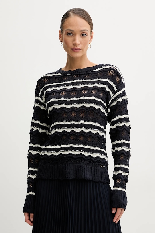 Свитер с добавлением льна VALERIE Guess, темно-синий
Свитер с добавлением льна VALERIE Guess, темно-синий