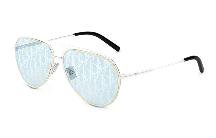 Солнечные очки DIOR женские
Солнечные очки DIOR женские