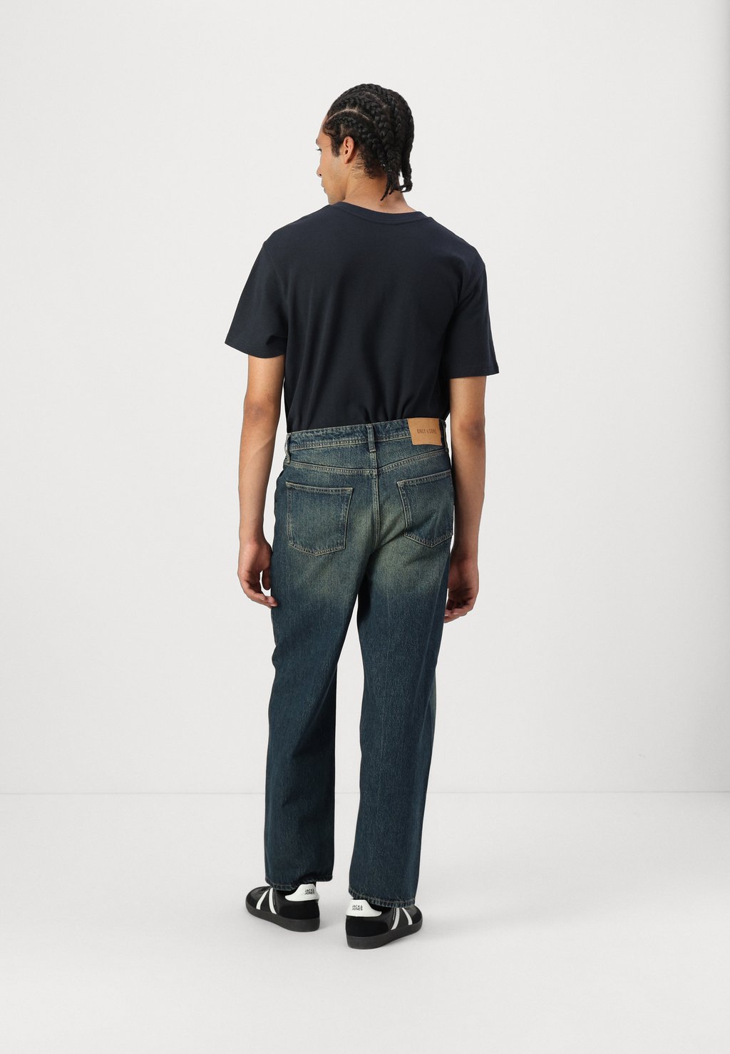 Джинсы свободного кроя ONSFADE LOOSE Only & Sons, темно-синий
Джинсы свободного кроя ONSFADE LOOSE Only & Sons, темно-синий