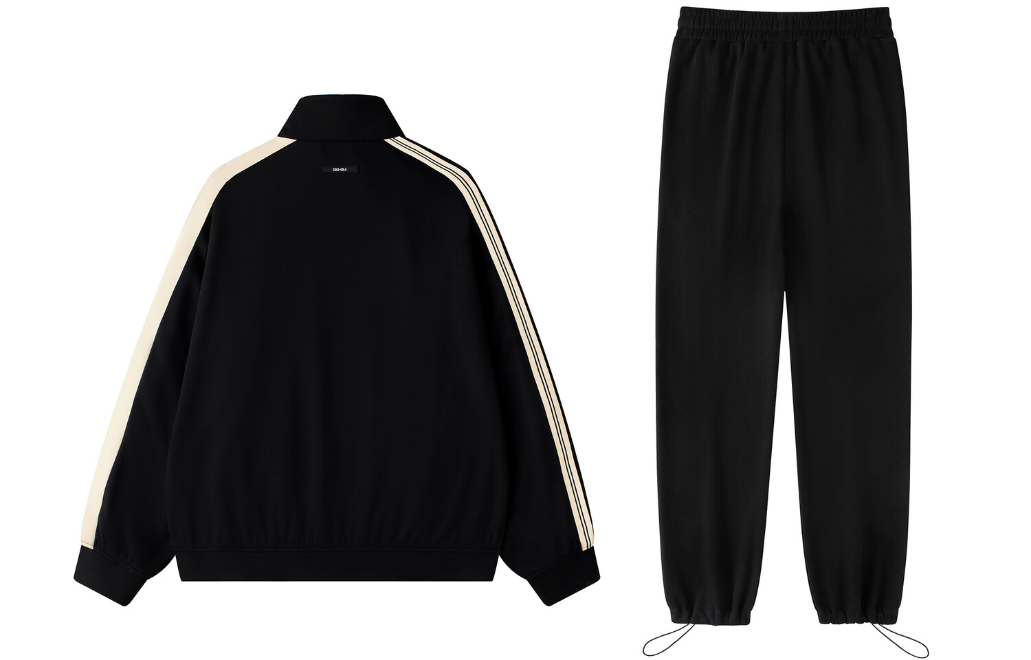 Комплект свитшотов унисекс Coca-Cola
Комплект свитшотов унисекс Coca-Cola