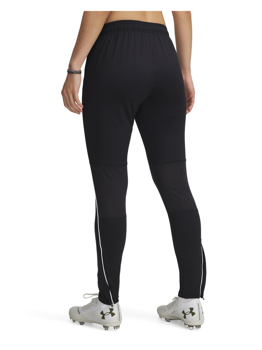 Узкие спортивные брюки UNDER ARMOUR Challenger, черный
Узкие спортивные брюки UNDER ARMOUR Challenger, черный