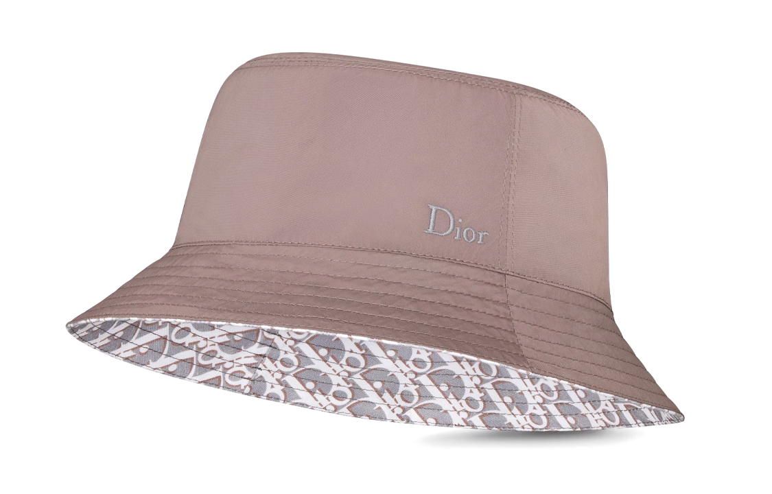 Ковшовая шляпа мужская DIOR
Ковшовая шляпа мужская DIOR