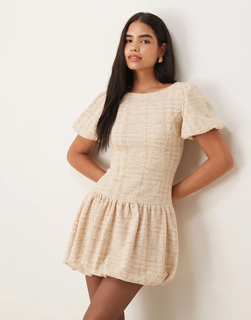 Мини-платье-букле ASOS DESIGN цвета «камень»
Мини-платье-букле ASOS DESIGN цвета «камень»
