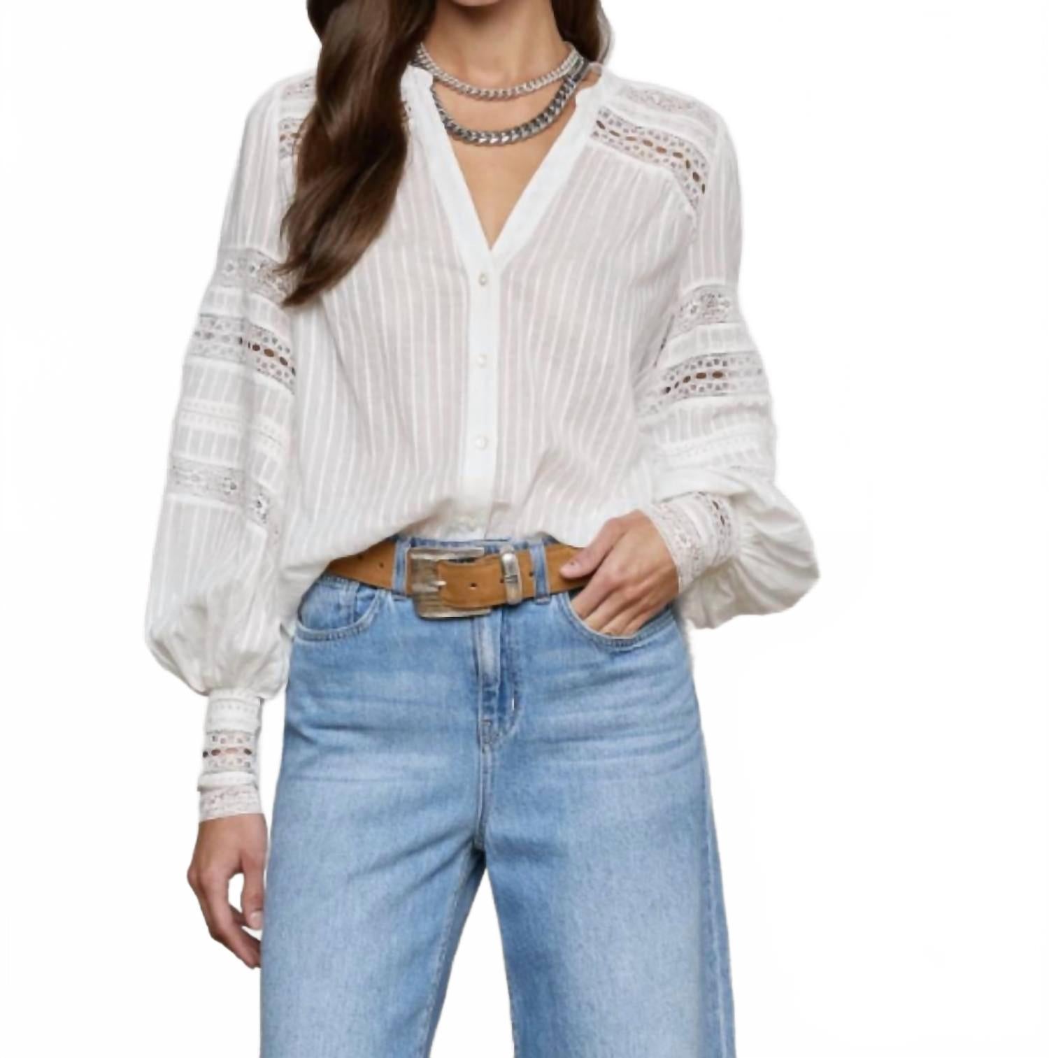 Блузка с отделкой Kiera белого цвета L'Agence, белый
Блузка с отделкой Kiera белого цвета L'Agence, белый