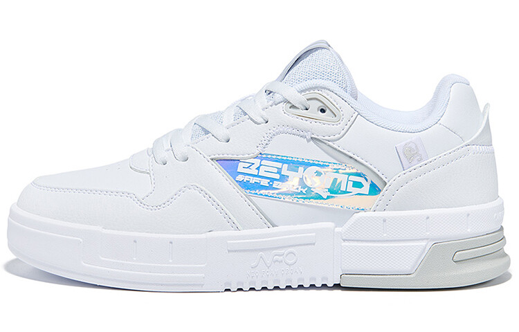 Кеды, скейтборд обувь женская низкая белый/серый 361°
Кеды, скейтборд обувь женская низкая белый/серый 361°