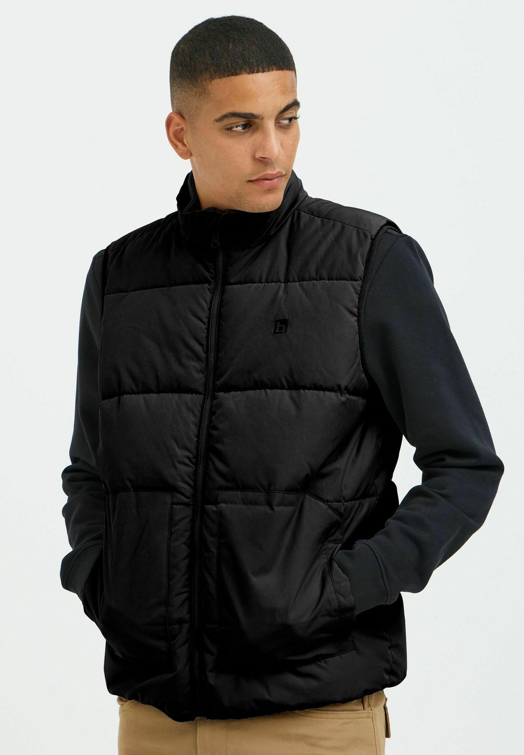 Жилет Blend, черный
Жилет Blend, черный