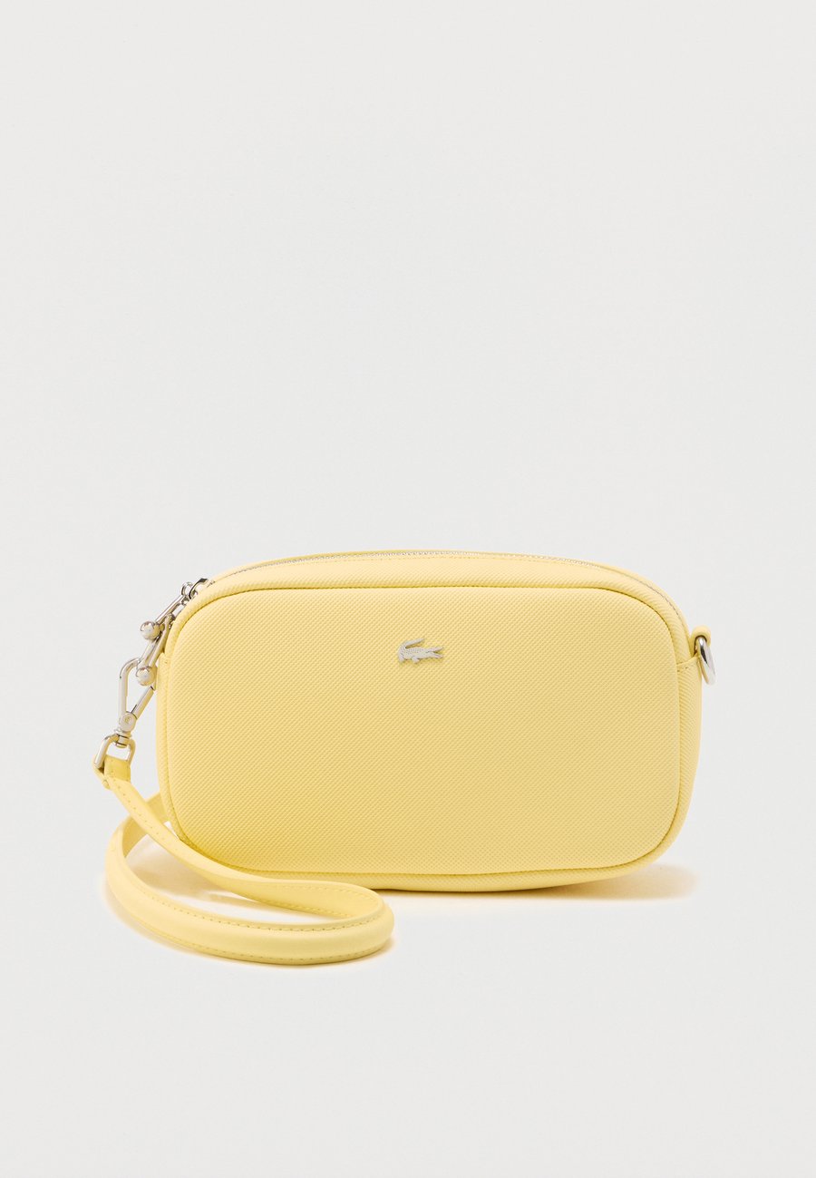 Сумка кросс-боди Lacoste CROSSOVER BAG, Jaune/Yellow
Сумка кросс-боди Lacoste CROSSOVER BAG, Jaune/Yellow