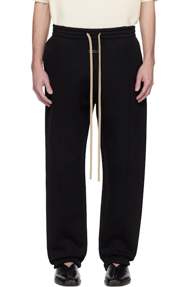 Черные вечные спортивные штаны Fear of God
Черные вечные спортивные штаны Fear of God