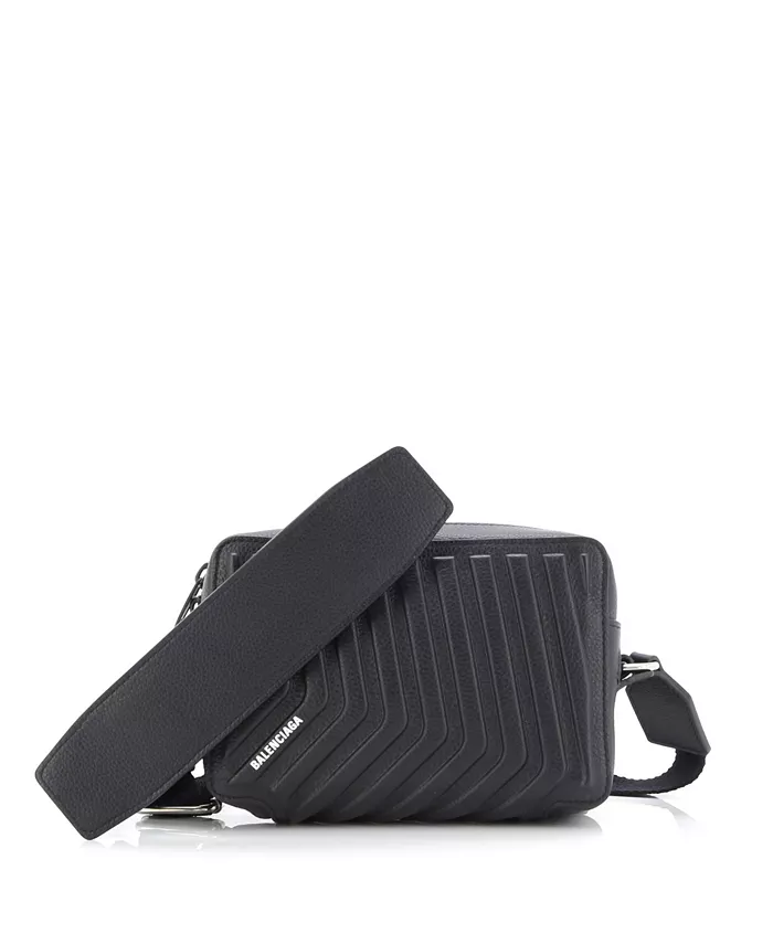 Автомобильная сумка для камеры из кожи Pre-Owned Balenciaga, черный
Автомобильная сумка для камеры из кожи Pre-Owned Balenciaga, черный