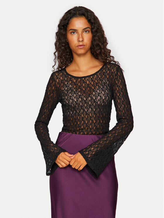 Боди облегающее Vila, черный
Боди облегающее Vila, черный