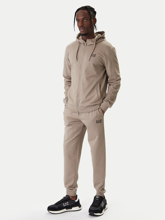 Спортивный костюм regular fit 8NPV63 PJVRZ U6167 Ea7 Emporio Armani, бежевый
Спортивный костюм regular fit 8NPV63 PJVRZ U6167 Ea7 Emporio Armani, бежевый