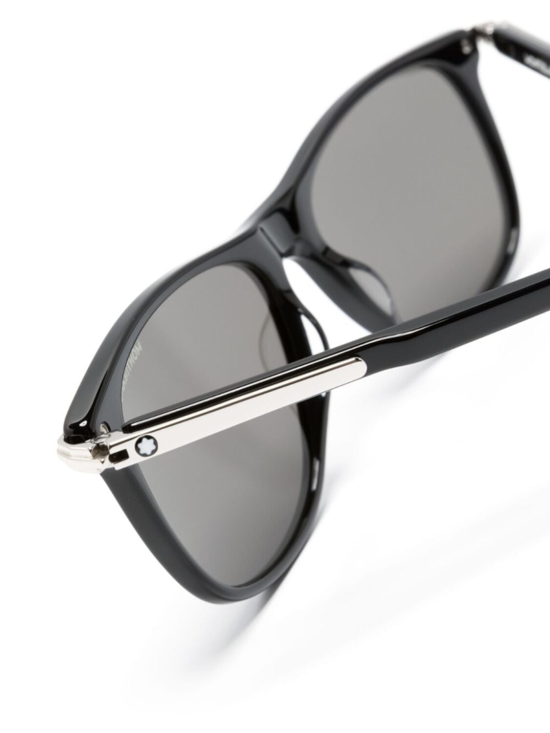 Montblanc солнцезащитные очки в квадратной оправе с логотипом, черный
Montblanc солнцезащитные очки в квадратной оправе с логотипом, черный