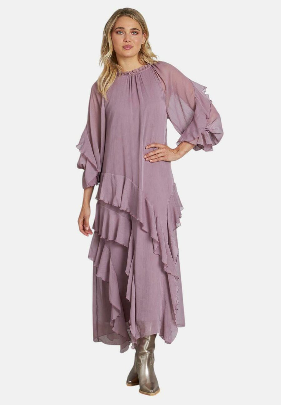 Платье Alma en Pena Day dress, Marbled Pink/Mottled Light Pink
Платье Alma en Pena Day dress, Marbled Pink/Mottled Light Pink