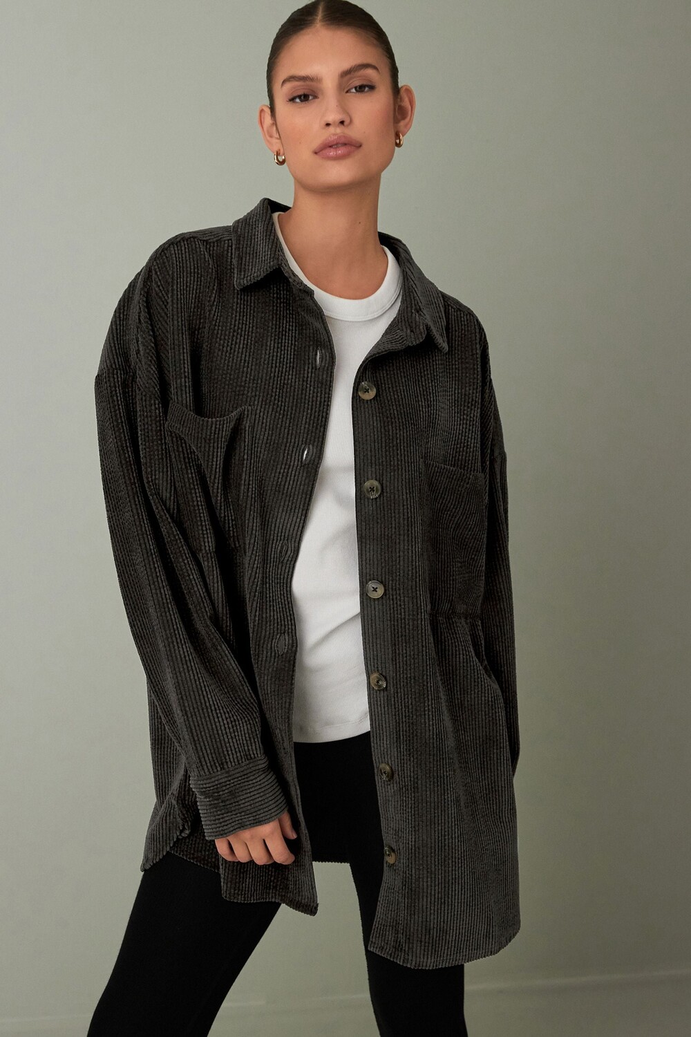 Легкая вельветовая куртка-рубашка Next, серый
Легкая вельветовая куртка-рубашка Next, серый