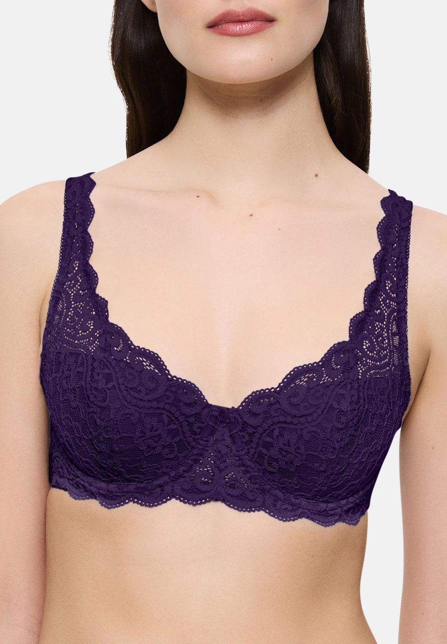 Бюстгальтер Triumph AMOURETTE, Royal Purple/Purple
Бюстгальтер Triumph AMOURETTE, Royal Purple/Purple