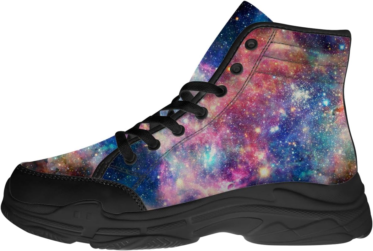 Кроссовки Quorax Galaxy высокие на шнуровке для мужчин и женщин, из канвы, подарок для женщин и мужчин, черный/синий/розовый
Кроссовки Quorax Galaxy высокие на шнуровке для мужчин и женщин, из канвы, подарок для женщин и мужчин, черный/синий/розовый