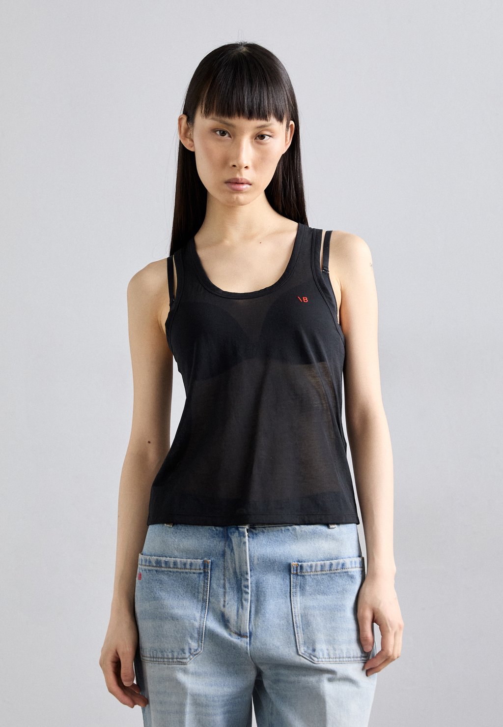 Топ TANK Victoria Beckham, черный
Топ TANK Victoria Beckham, черный