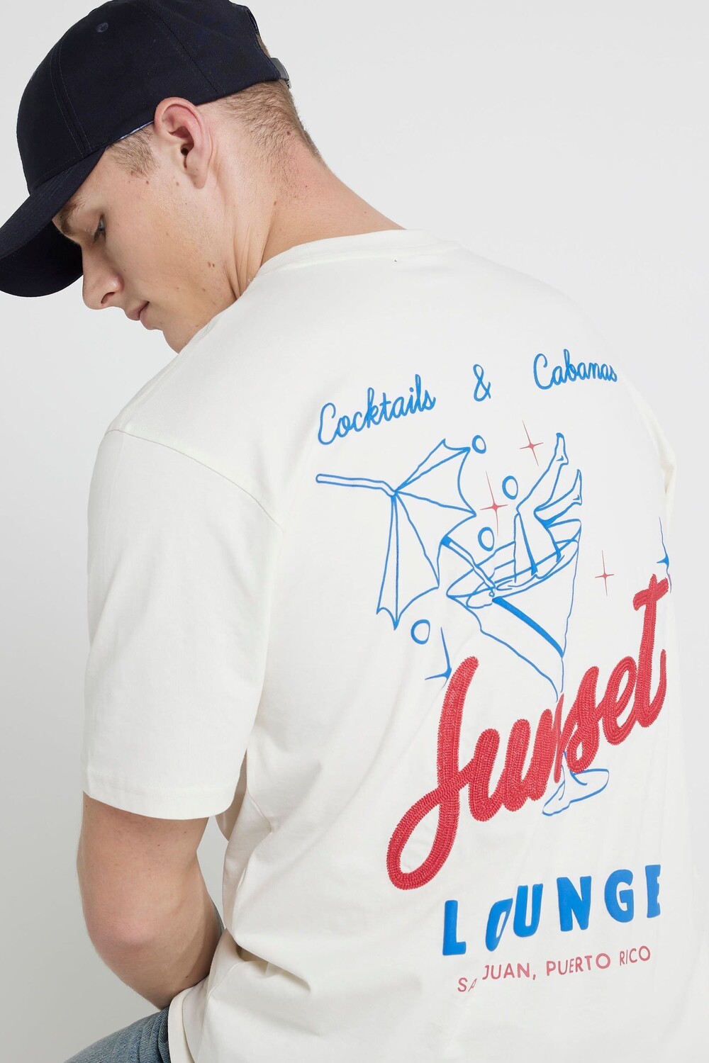 Футболка Palaise Fit Sunset Lounge River Island, бежевый
Футболка Palaise Fit Sunset Lounge River Island, бежевый