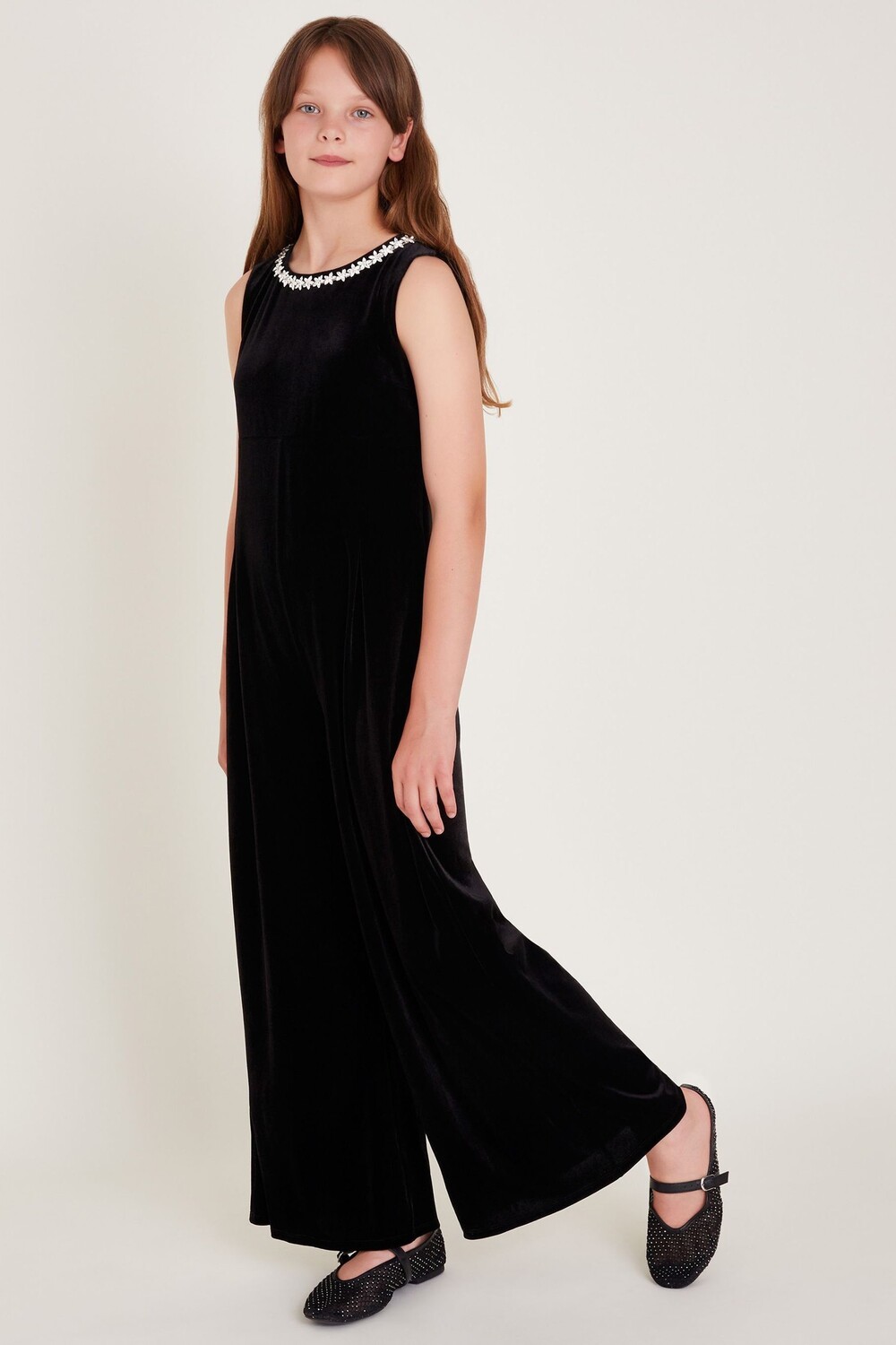 Велюровый комбинезон Laurelie с бантом Monsoon, черный
Велюровый комбинезон Laurelie с бантом Monsoon, черный