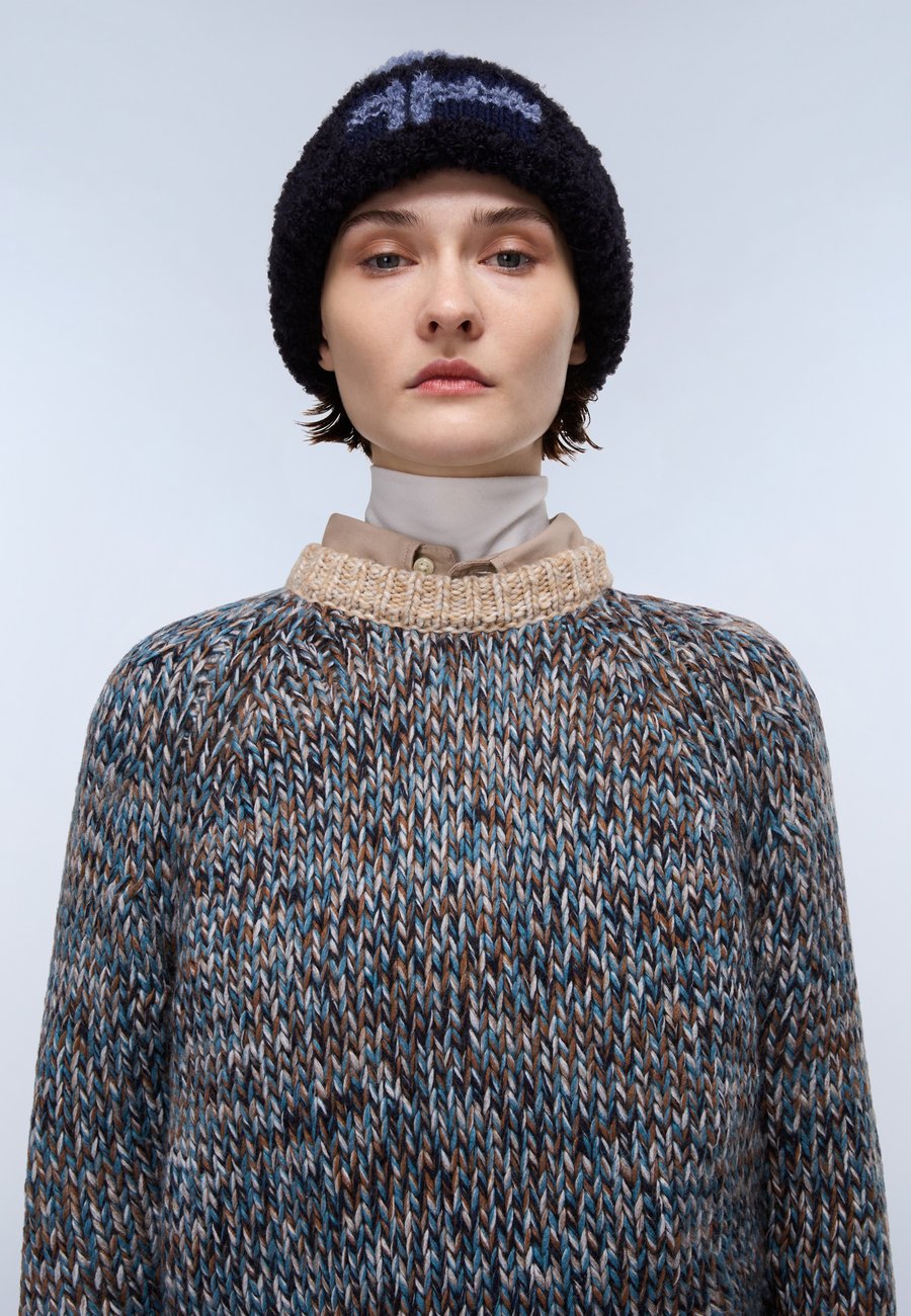 Джемпер Napapijri Jumper, Riviera Be/Dark Blue
Джемпер Napapijri Jumper, Riviera Be/Dark Blue