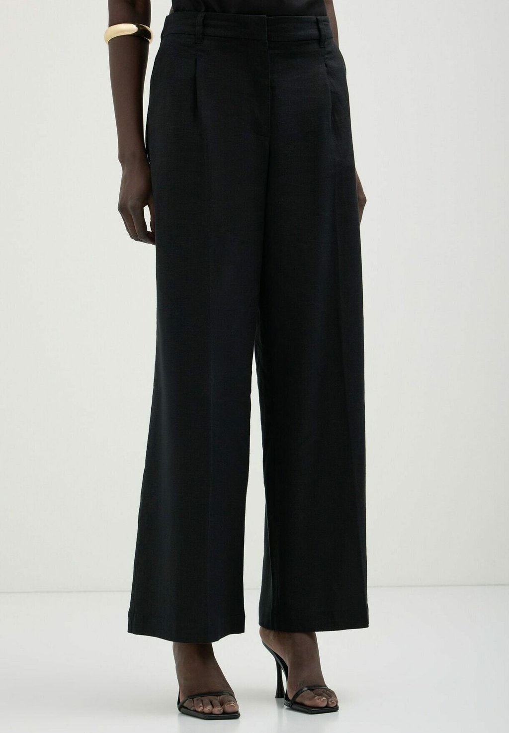 Брюки Calliope, черный
Брюки Calliope, черный