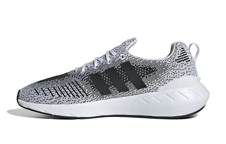 Adidas originals Swift run Кроссовки унисекс
Adidas originals Swift run Кроссовки унисекс