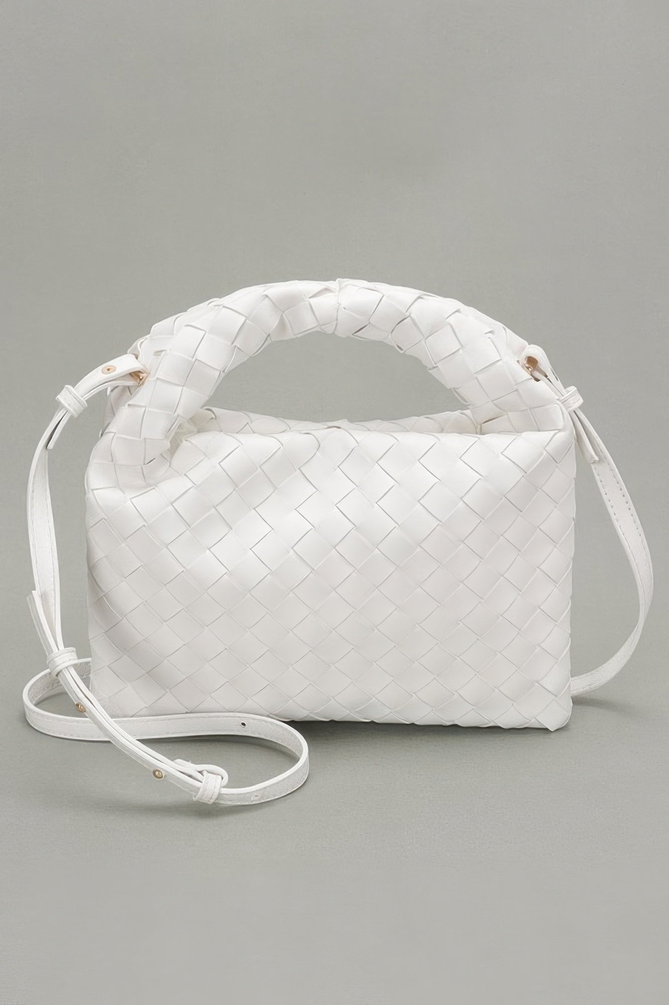 Элегантный плетеный клатч FASHNZFAB, белый
Элегантный плетеный клатч FASHNZFAB, белый