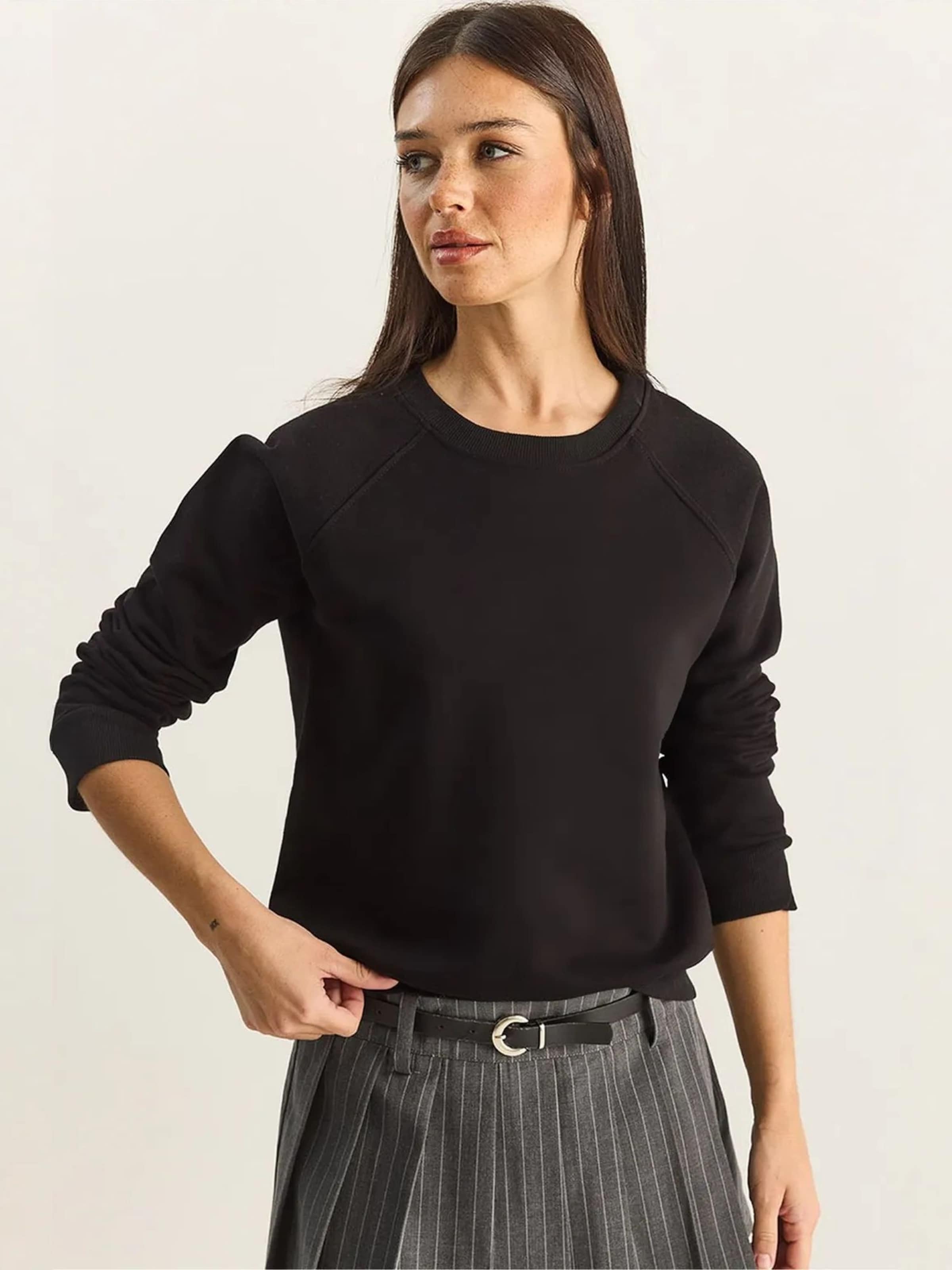 Bianco Lucci Свитшот в черном цвете, Черный, Bianco Lucci Свитшот в черном цвете
Bianco Lucci Свитшот в черном цвете, Черный, Bianco Lucci Свитшот в черном цвете